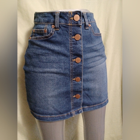 A NOBO Blue Button-Front Mini Skirt - Picture 2 of 6